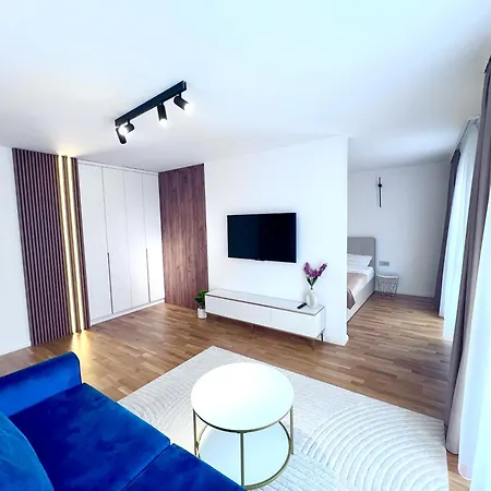 La Perle By Cosmopolit Mv1 Brassó